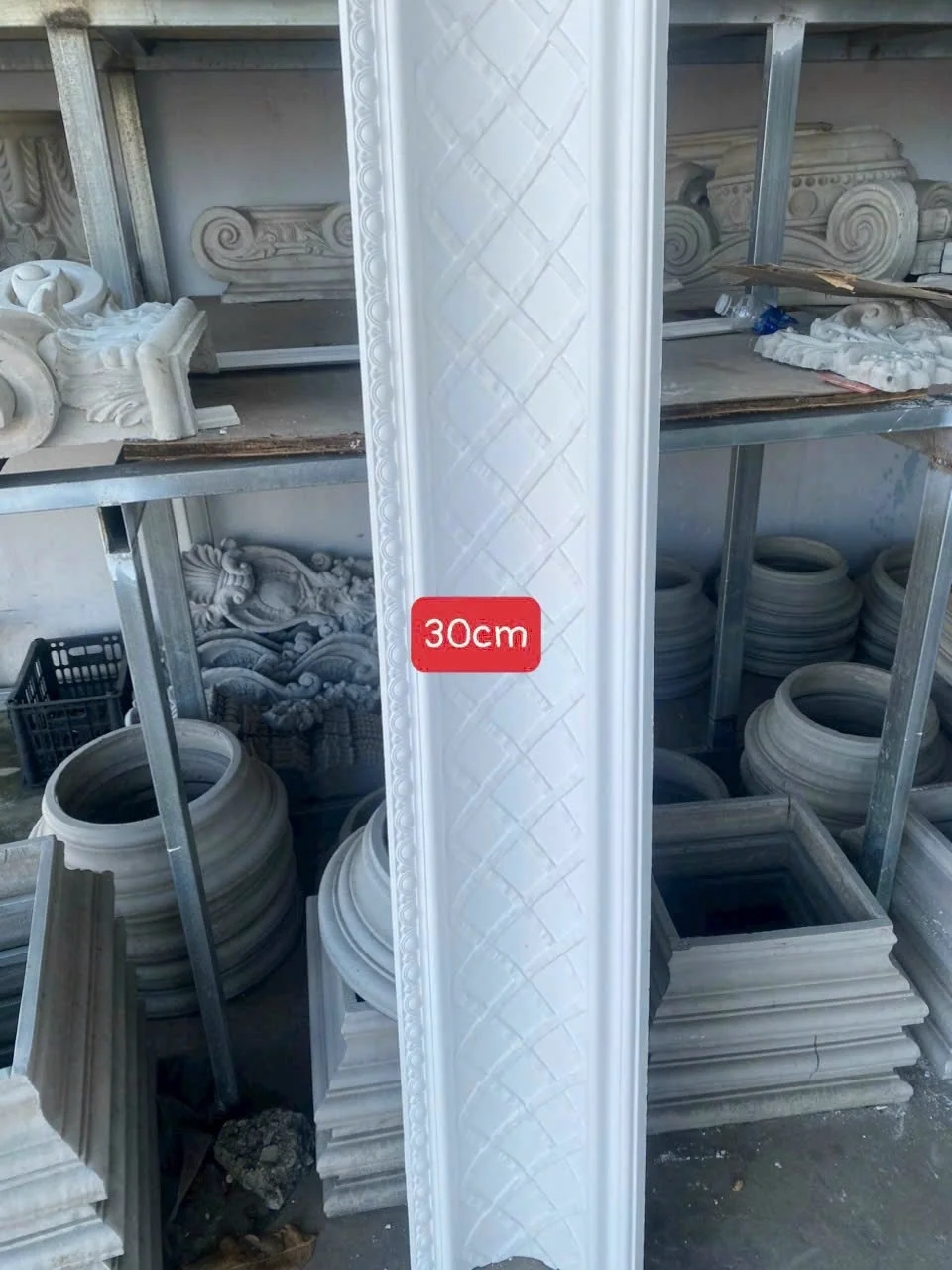 Phào Chỉ Thạch Cao Hoa Văn 30cm – Mẫu Phào Trang Trí Bản Lớn Cao Cấp